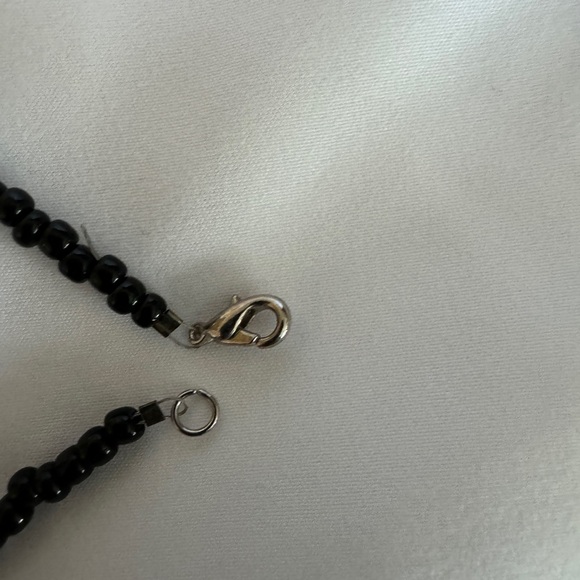 Murano style Glass green bead necklace w gold spun, black with small black beads - Picture 3 of 4